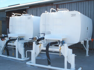 commercial truck water tanks